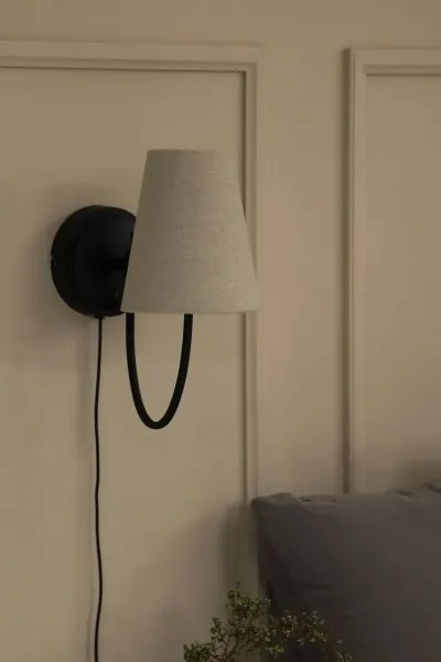 Markslöjd 108907 - Aplica de perete AMAR 1xE14/40W/230V bej/negru