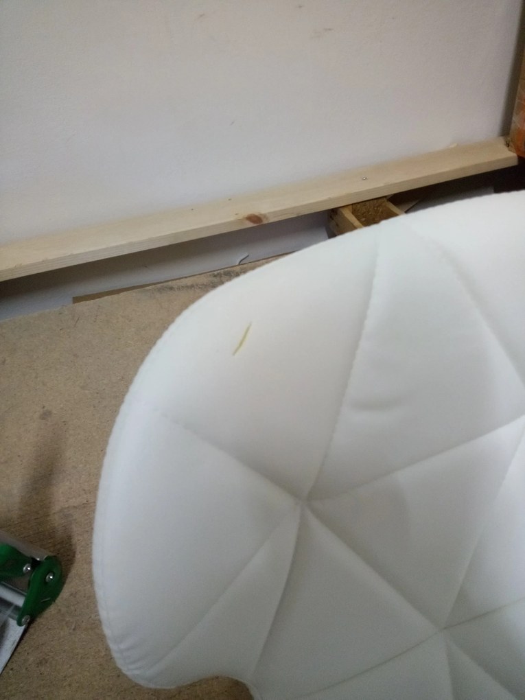OFERTA Scaun de birou alb AVOLA din piele ecologica a doua calitate
