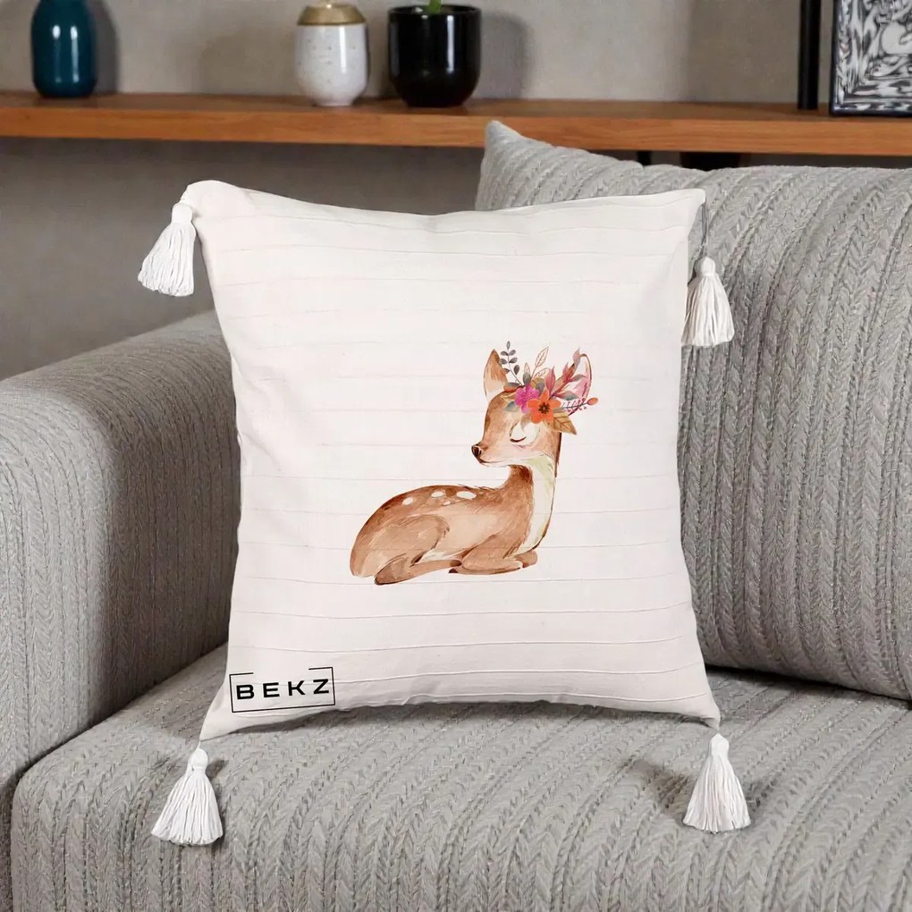 Perna Decorativa Caprioara cu Flori in Coama, 40x40 cm, Bej cu Franjuri, Husa Detasabila, Perna Inclusa, BEKZ®