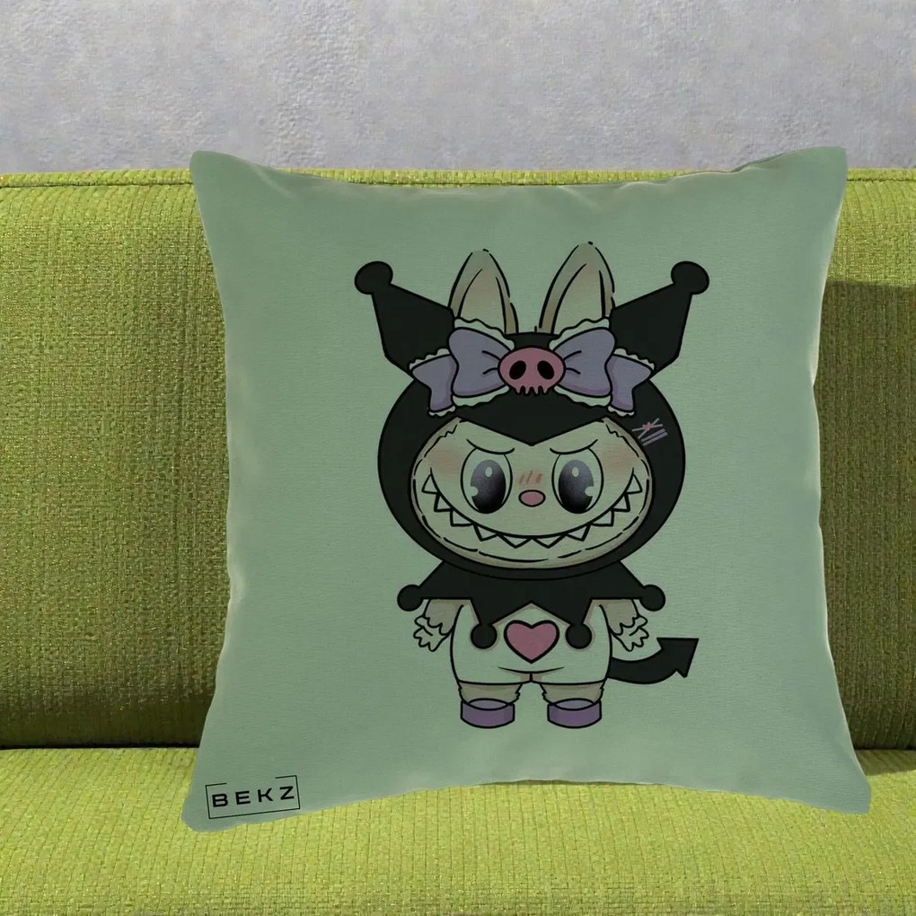 Perna Personalizata Labubu x Kuromi, 40x40 cm, Verde, Husa Detasabila, Perna Inclusa, BEKZ®