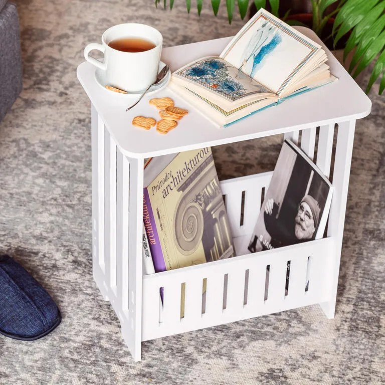 Măsuţă cu compartiment pentru ziare