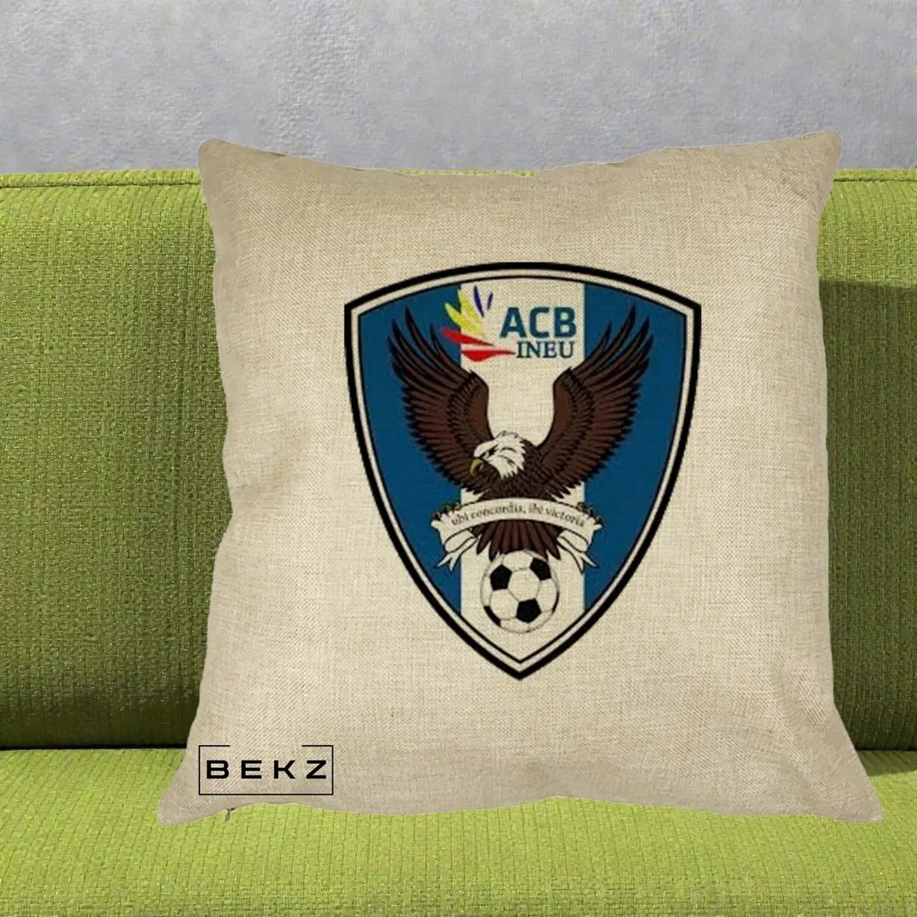 Perna Personalizata ACB Ineu Fotbal, 40x40 cm, Crem, Husa Detasabila, Perna Inclusa, BEKZ®