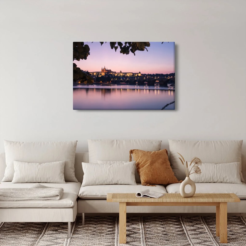 Tablou cu palatul din Praga și Vltava (90x60 cm)