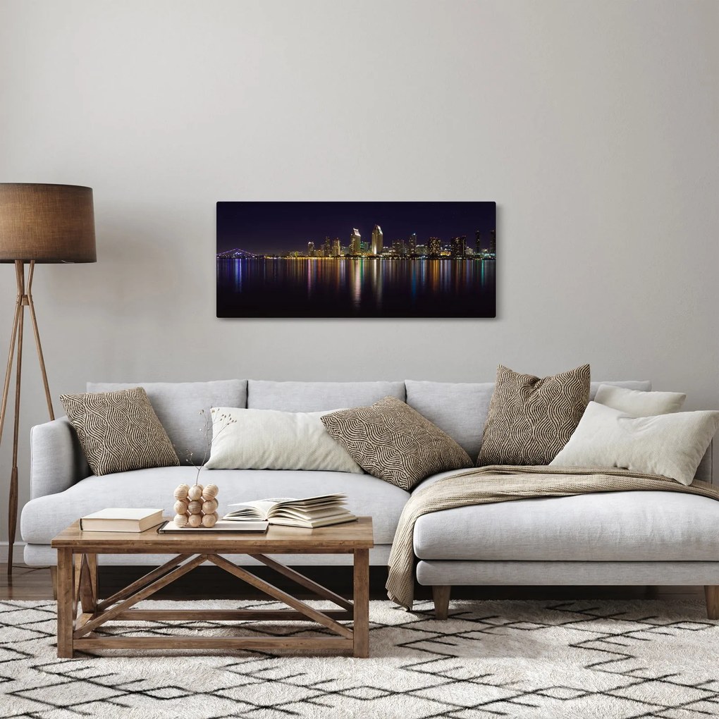 Tablou cu orașul nocturn (120x50 cm)
