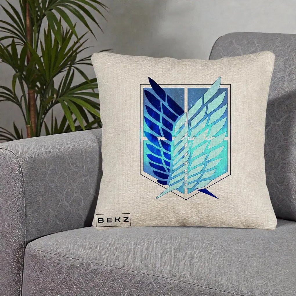 Perna Personalizata Attack on Titan Wings of Freedom, 40x40 cm, Bej Canapea, Husa Detasabila, Perna Inclusa, BEKZ®