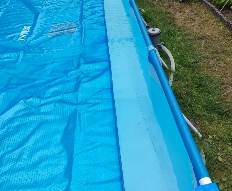 Solar pool liner 380 x 180 cm BESTWAY