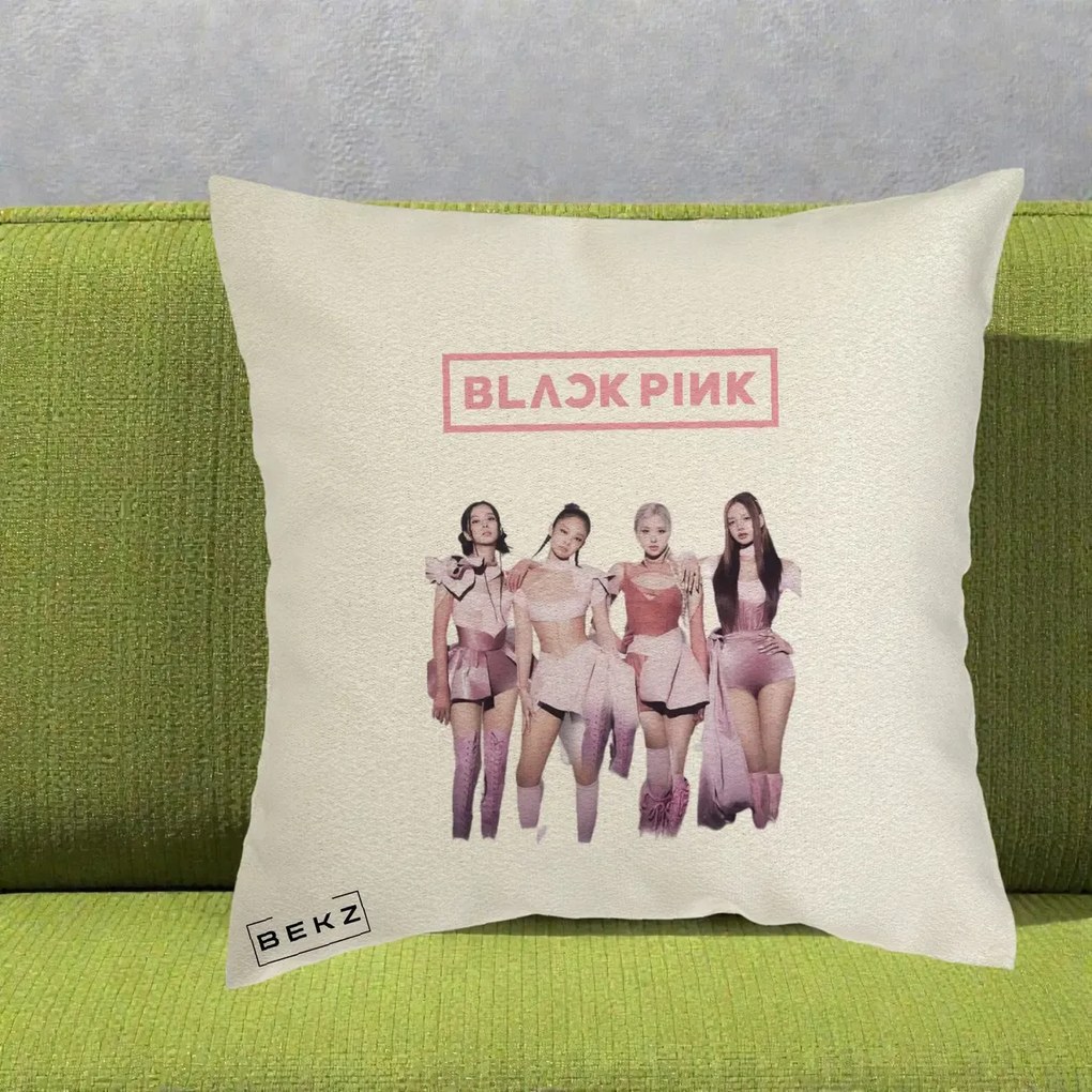 Perna Personalizata K-pop BLACKPINK Fotografie Grup Tinute Roz, 40x40 cm, Ecru, Husa Detasabila, Perna Inclusa, BEKZ®