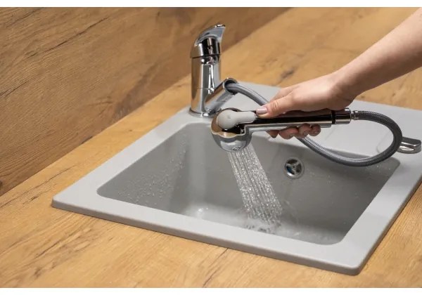 Baterie de chiuvetă cu cap de duș extractibil KFA Armatura 6613-110-00 INDIRA alamă