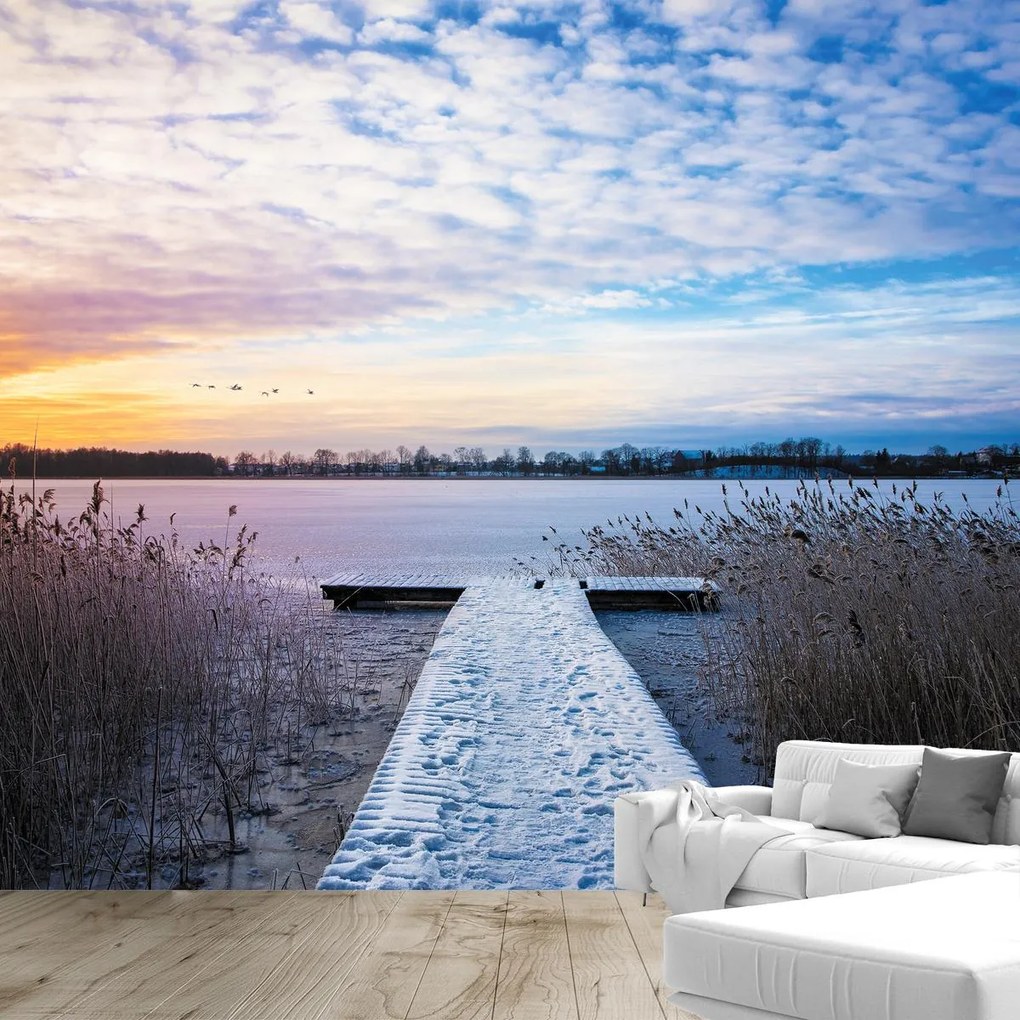 Fototapet - Lac înghețat, Ełk, Mazury, Polonia (147x102 cm)