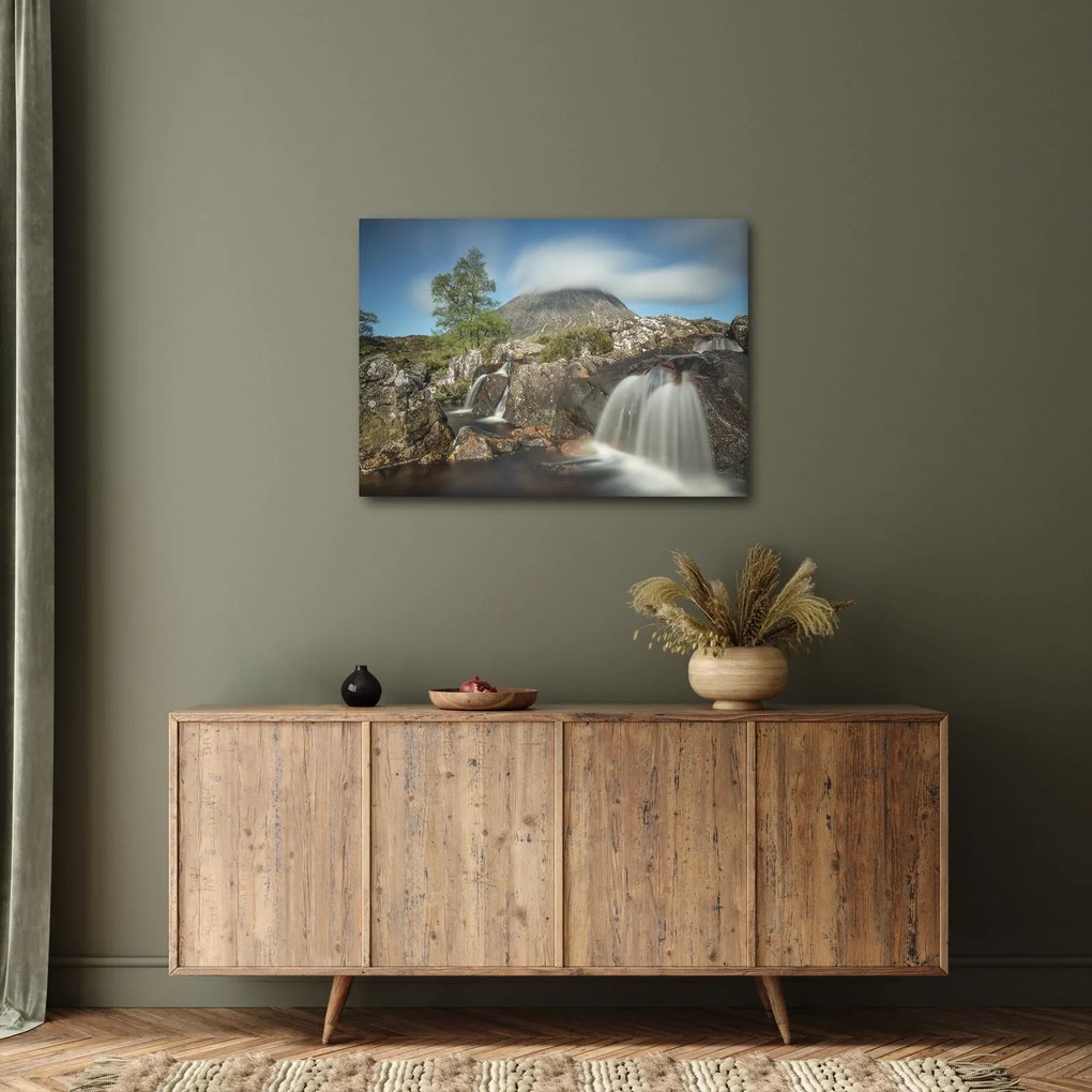Tablou cu cascadele și munți (70x50 cm)