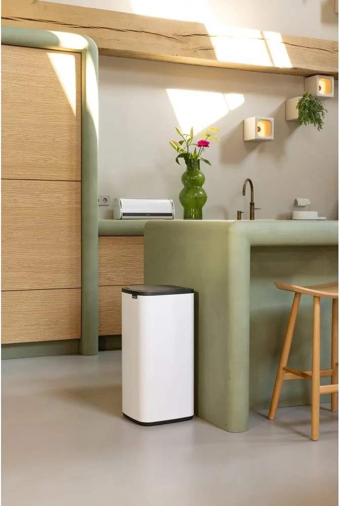 Coș de gunoi alb cu senzori de atingere din oțel 30 l Bo Touch – Brabantia