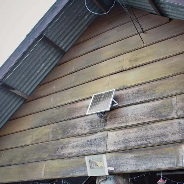 Proiector solar LED exterior 12W, 3,2V, IP65, 4000K cu telecomandă