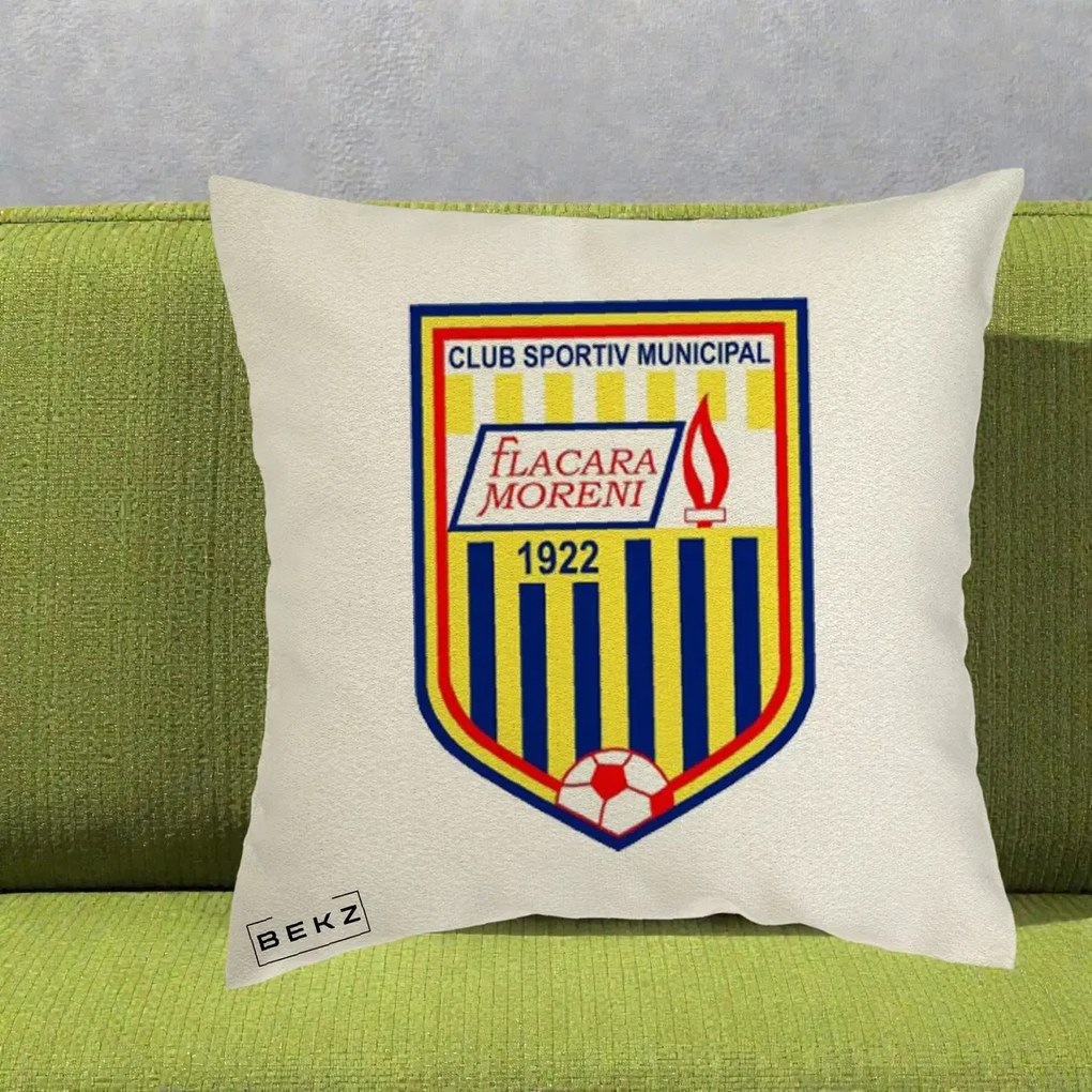 Perna Personalizata CSM Flacara Moreni 1922 Fotbal, 40x40 cm, Ecru, Husa Detasabila, Perna Inclusa, BEKZ®