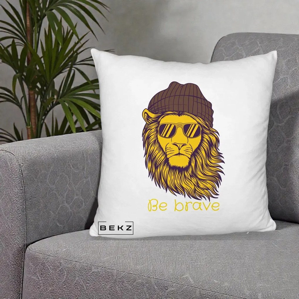 Perna Decorativa Leu Hipster Be Brave, 40x40 cm, Alb Pufos, Husa Detasabila, Perna Inclusa, BEKZ®