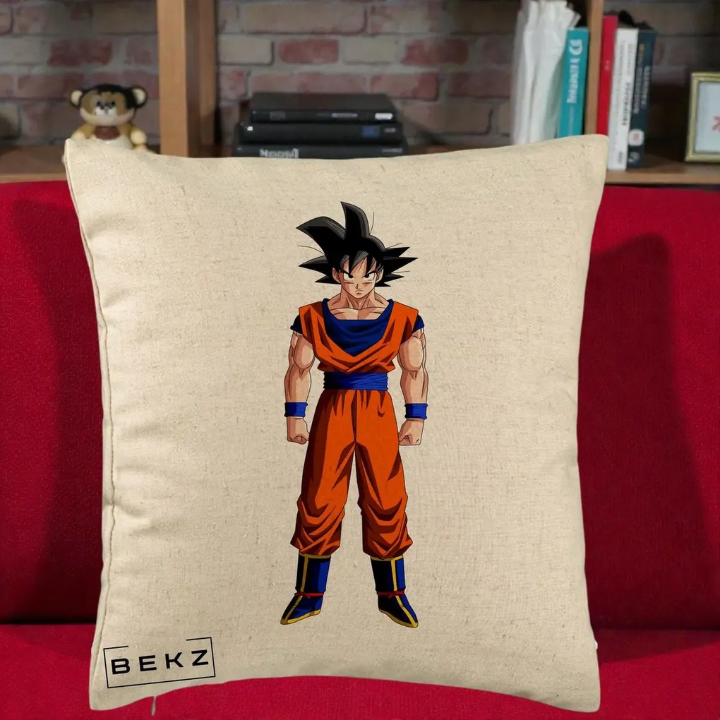 Perna Personalizata Dragon Ball Goku Complet in Gi Portocaliu, 40x40 cm, Bej, Husa Detasabila, Perna Inclusa, BEKZ®