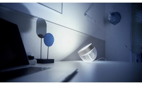 Philips Hue IRIS LED 8,2W 230V lampă de birou RGB reglabilă argintie