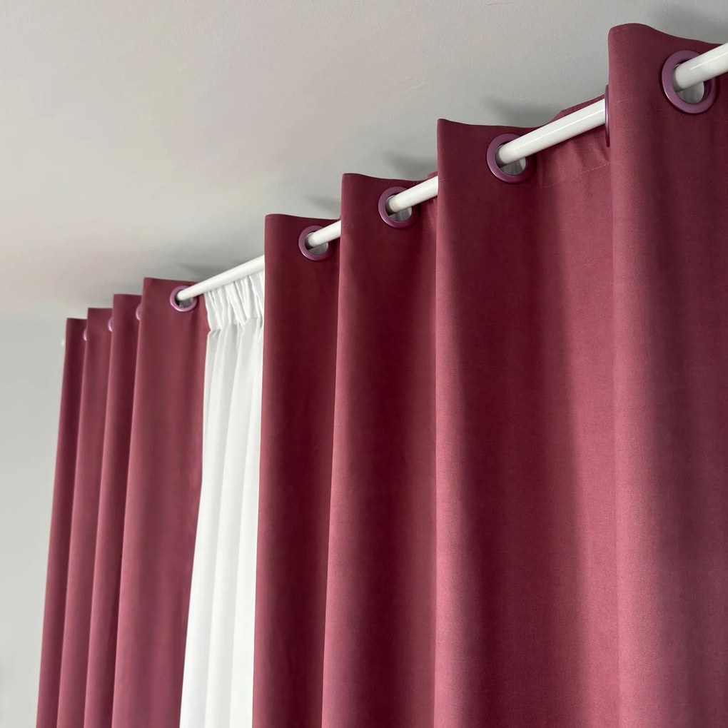 Set două Draperii (Opacitate 90-100%), Material tip Canvas (Model uni), Gata lucrate (Inele galerie), Culoare Vișiniu (Burgundy), Dimensiuni draperie 160x260 cm (x2), Brand Originalio