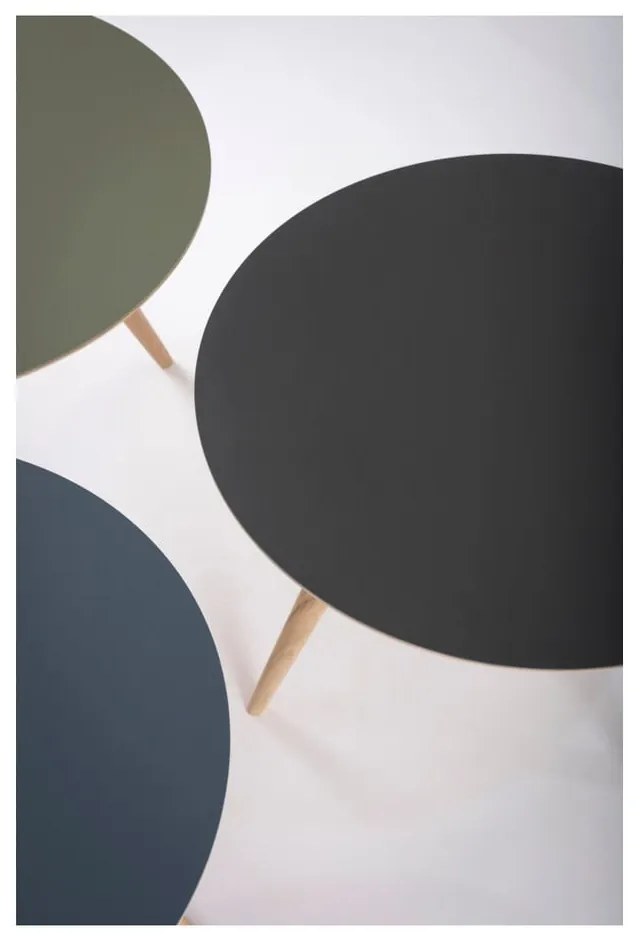 Măsuță auxiliară din lemn de stejar cu blat negru Gazzda Arp, Ø 55 cm