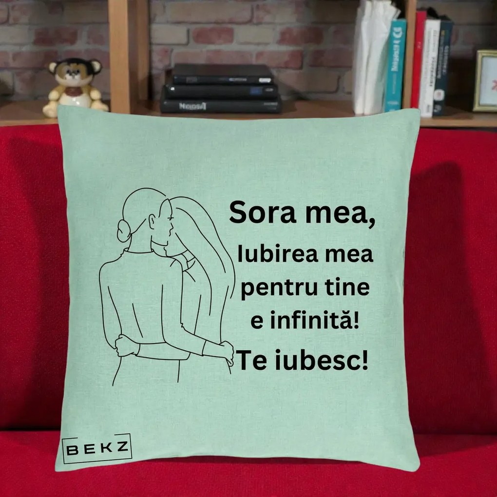 Cadou pentru Sora - Perna Personalizata Sora Mea Te Iubesc Imbratisare din Spate Line Art, 40x40 cm, Verde Menta, Husa Detasabila, Perna Inclusa, BEKZ®