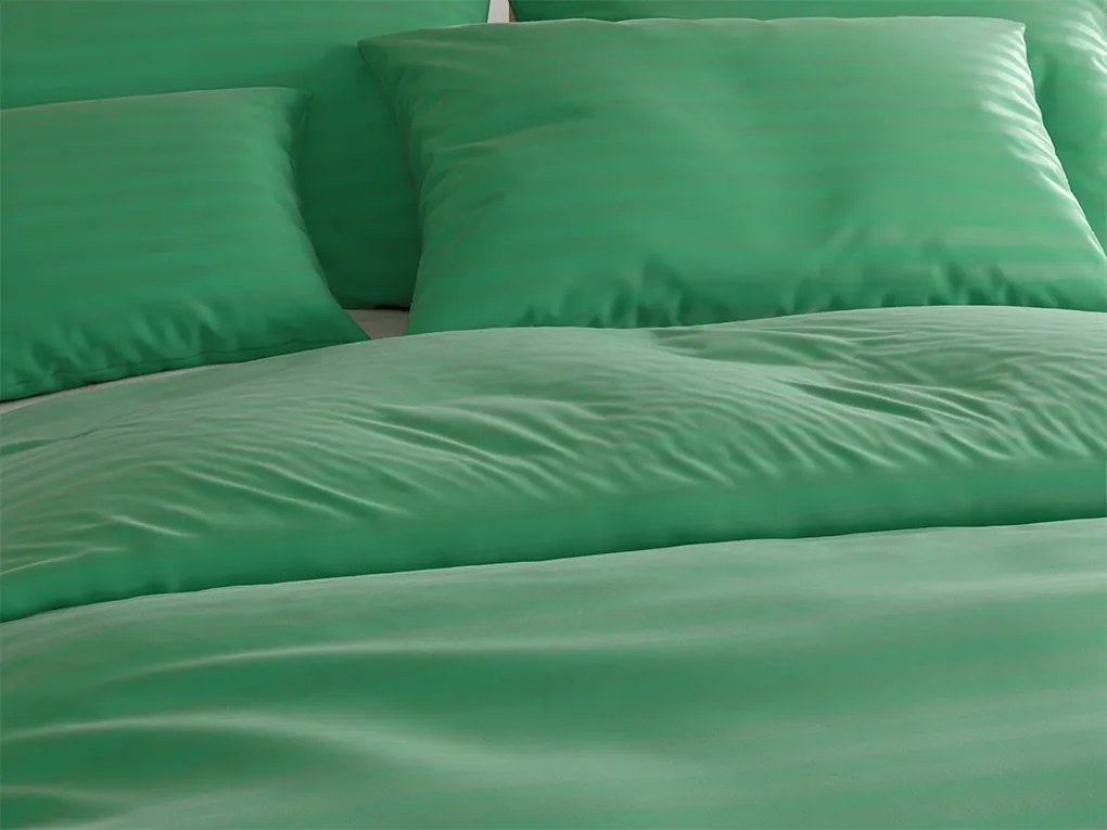Lenjerie de pat din microfibra hoteliera JASMINE verde inchis - dunga 2 cm Dimensiune lenjerie de pat: 70 x 90 cm | 140 x 220 cm