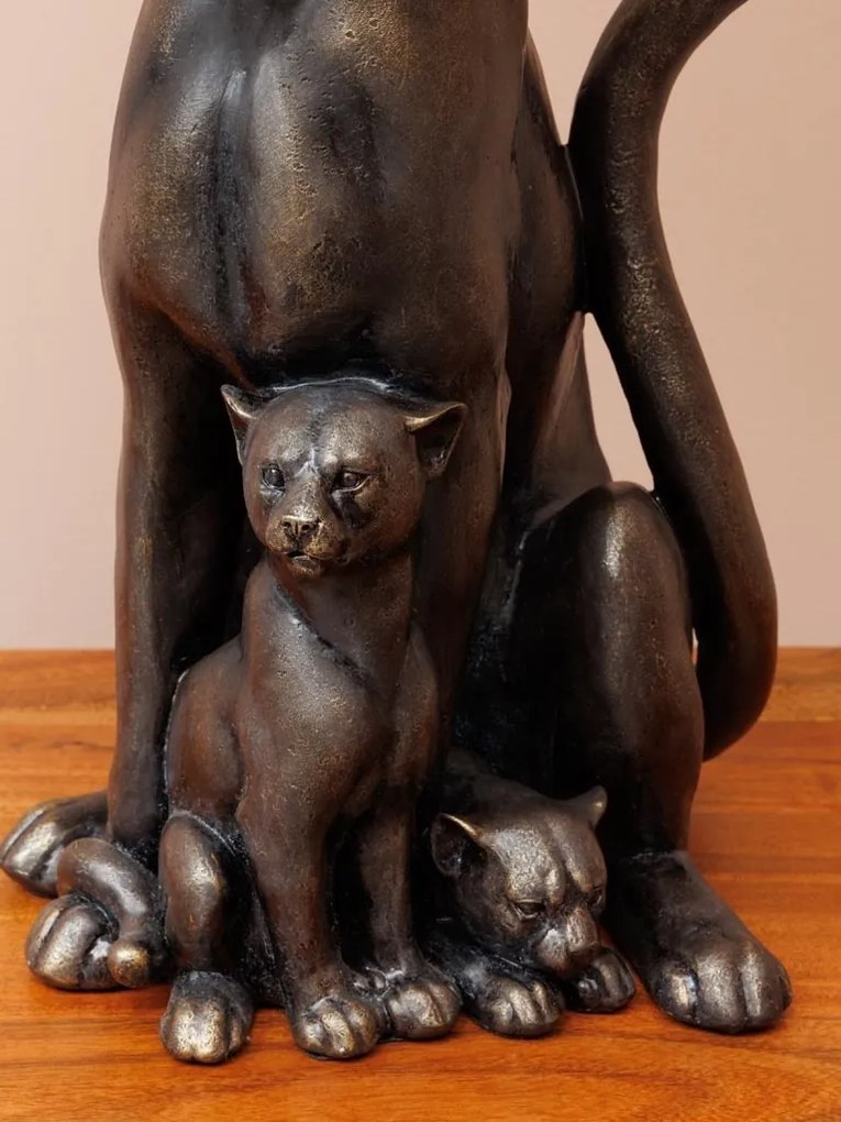 Lampa de masa, din rasina, cu abajur din bumbac, Panther