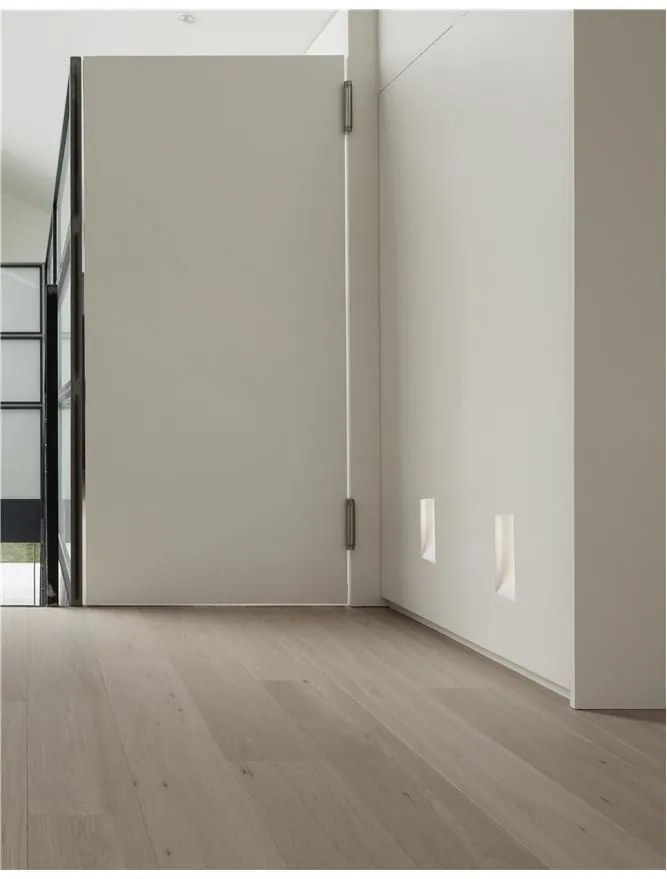 Spot LED incastrabil ideal pentru iluminat scara sau hol EURONA, 8x16,5cm NVL-9879389