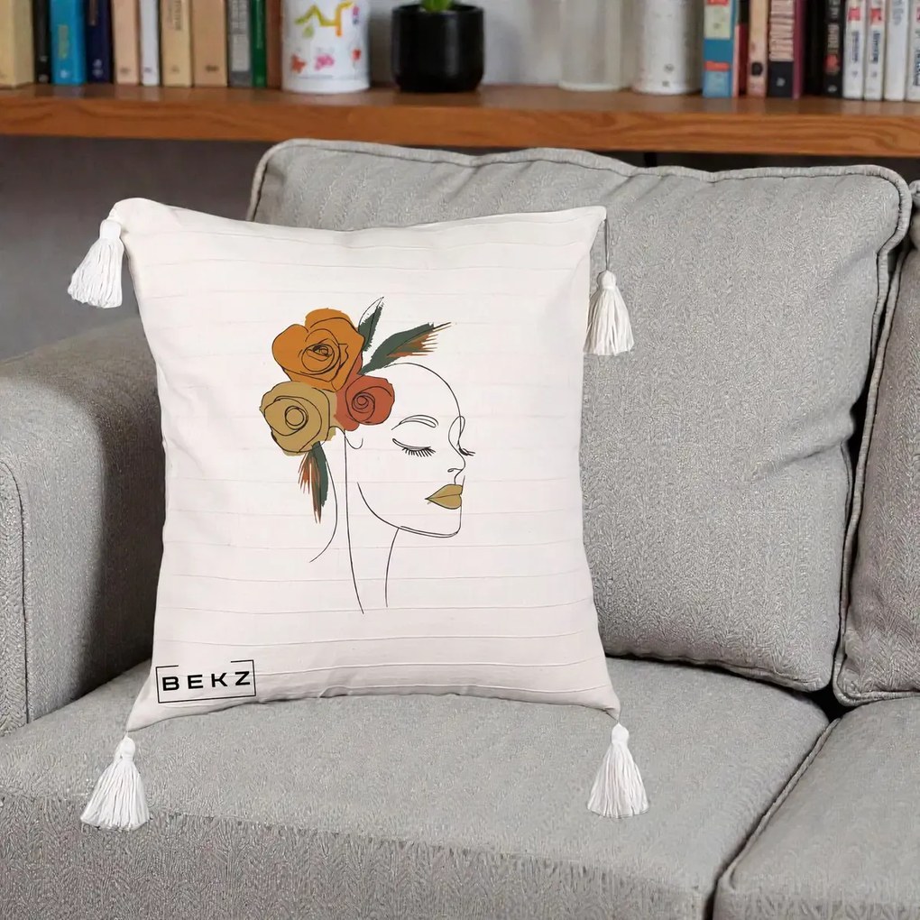 Perna Decorativa Portret Feminin Trandafiri Ruginii, 40x40 cm, Bej cu Franjuri, Husa Detasabila, Perna Inclusa, BEKZ®