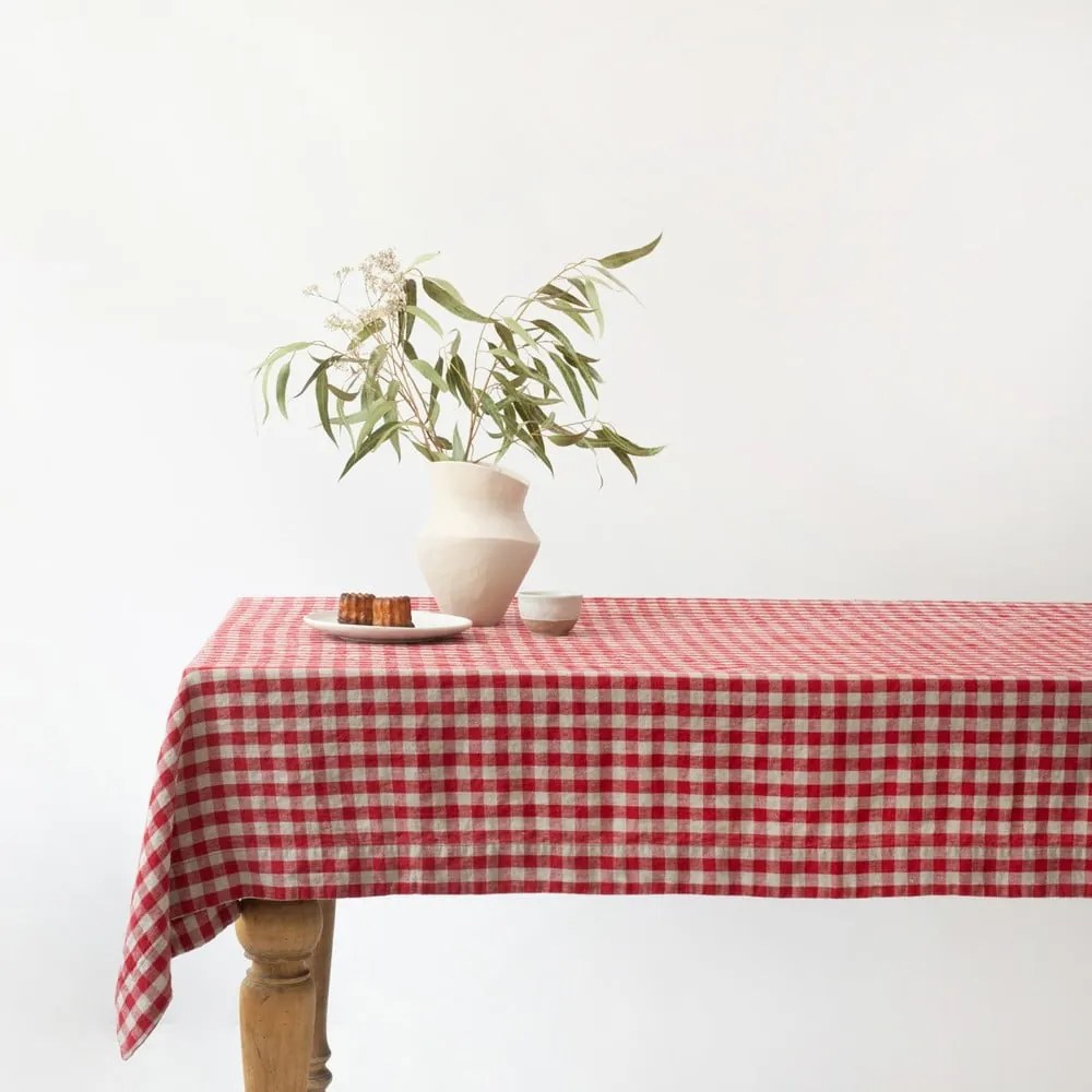 Față de masă din in 140x250 cm Red Gingham – Linen Tales