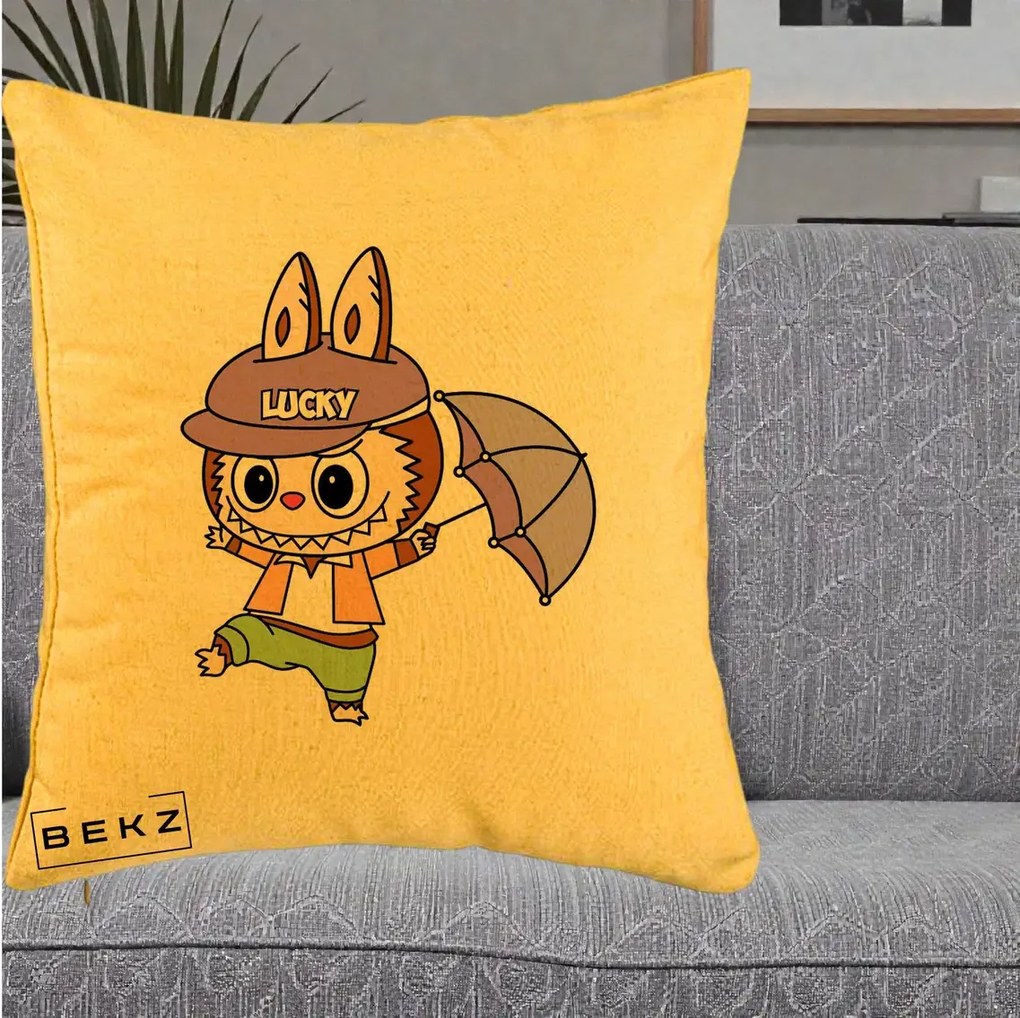 Perna Personalizata Labubu Lucky cu Umbrela, 40x40 cm, Galben, Husa Detasabila, Perna Inclusa, BEKZ®
