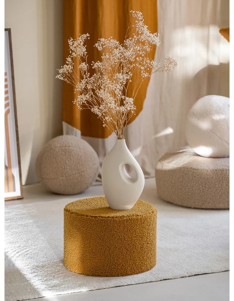 Puf de copii maro cu tapițerie din țesătură bouclé – Wigiwama