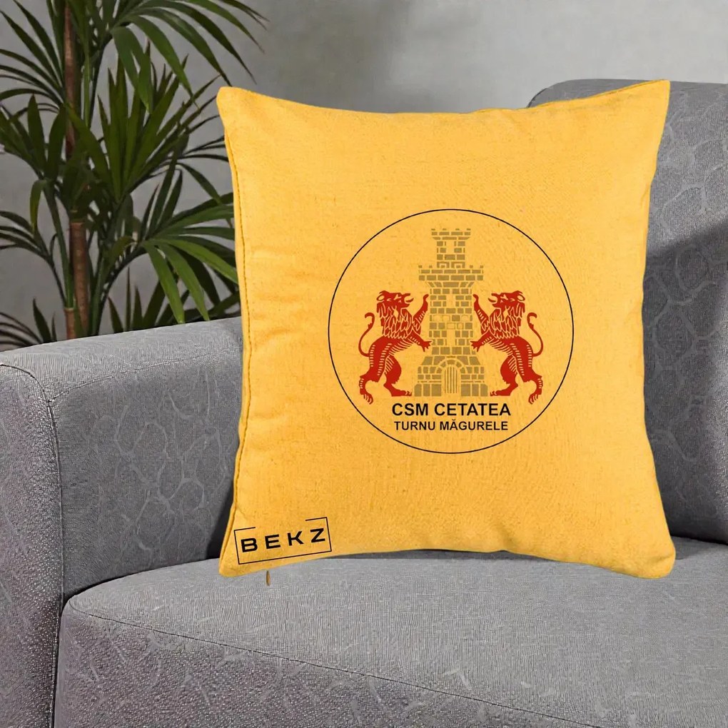 Perna Personalizata CSM Cetatea Turnu Magurele Fotbal, 40x40 cm, Galben, Husa Detasabila, Perna Inclusa, BEKZ®