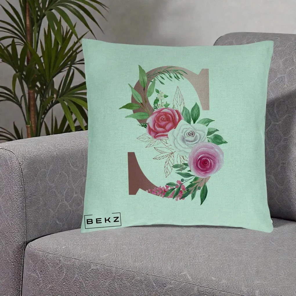 Cadou Personalizat - Perna Personalizata Monograma Rose Gold Litera S, 40x40 cm, Verde Menta, Husa Detasabila, Perna Inclusa, BEKZ®