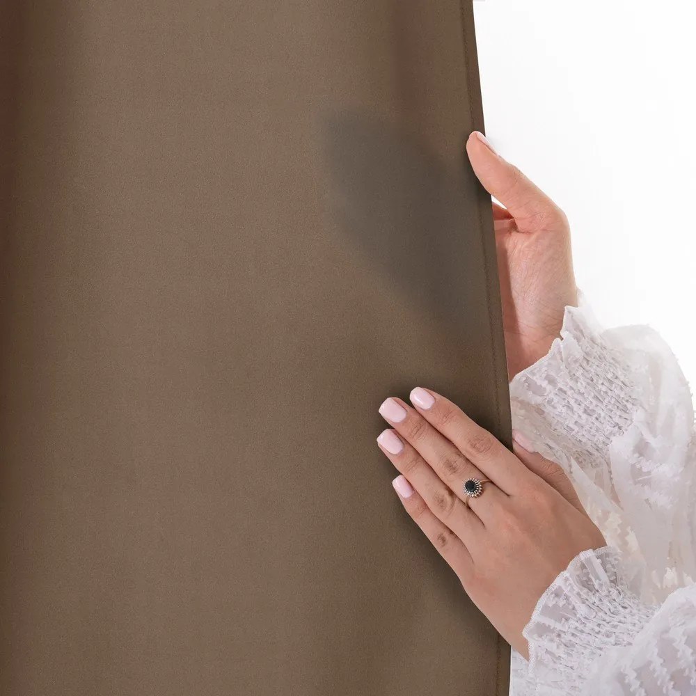 Draperie maro dimout (semi-opacă) 140x250 cm Carli Tie – Restilo