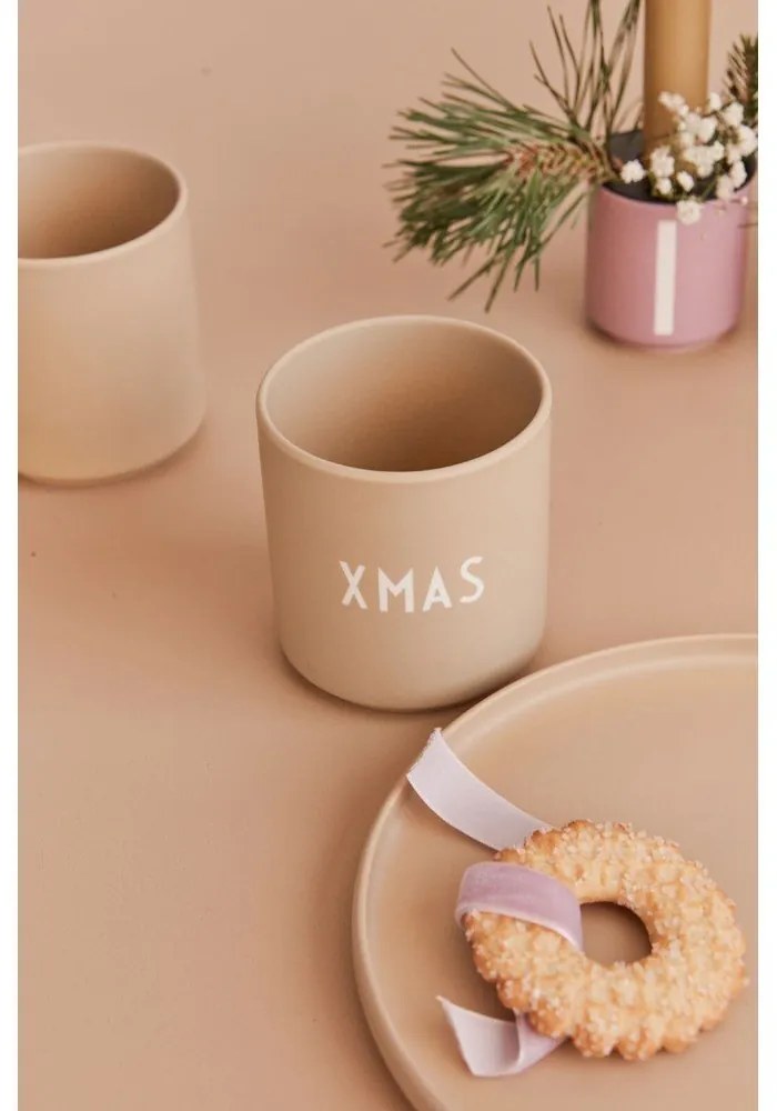 Cană bej din imitație de porțelan Design Letters Favourite, 0,25 l