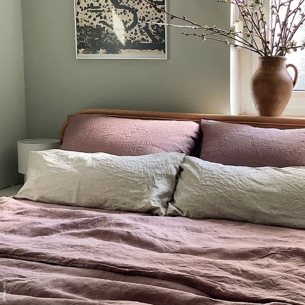 Față de pernă din in 65x65 cm Ashes of Roses – Linen Tales