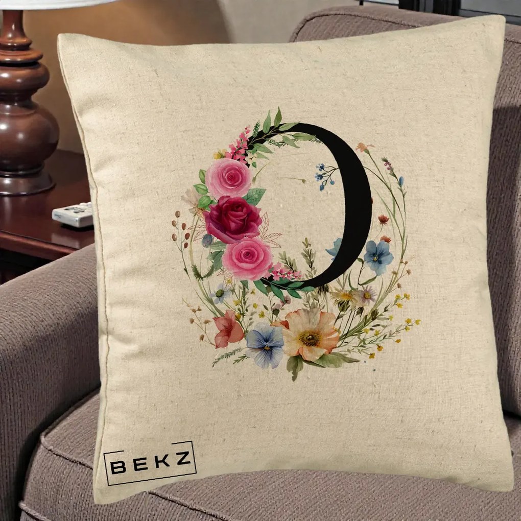 Cadou Personalizat - Perna Personalizata Monogram Litera O cu Flori Acuarela, 40x40 cm, Bej, Husa Detasabila, Perna Inclusa, BEKZ®
