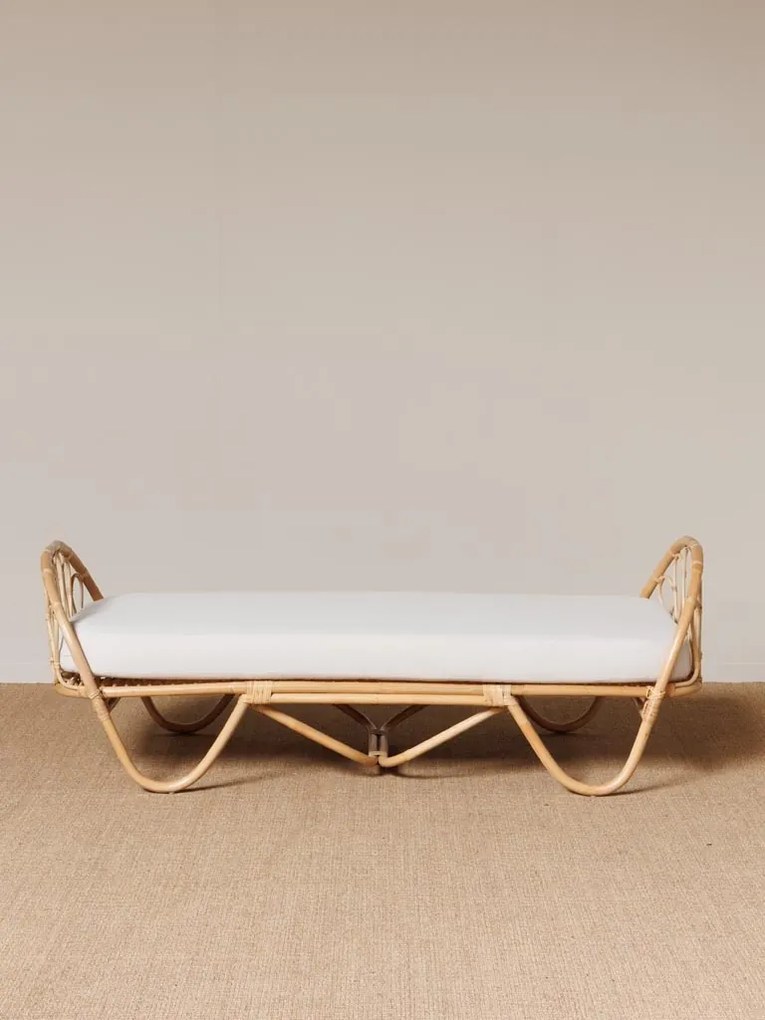 Bancheta din rattan, Origan
