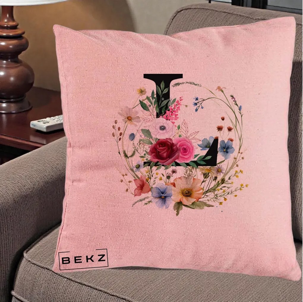 Cadou Personalizat - Perna Personalizata Monogram Litera L cu Flori Acuarela, 40x40 cm, Roz, Husa Detasabila, Perna Inclusa, BEKZ®