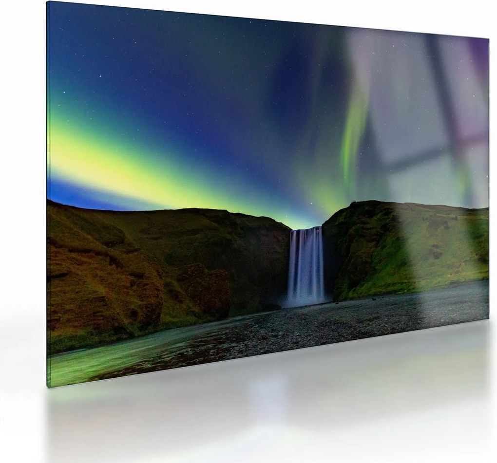 Tablou pe sticlă - Aurora Boreală în Islanda (70x50 cm)