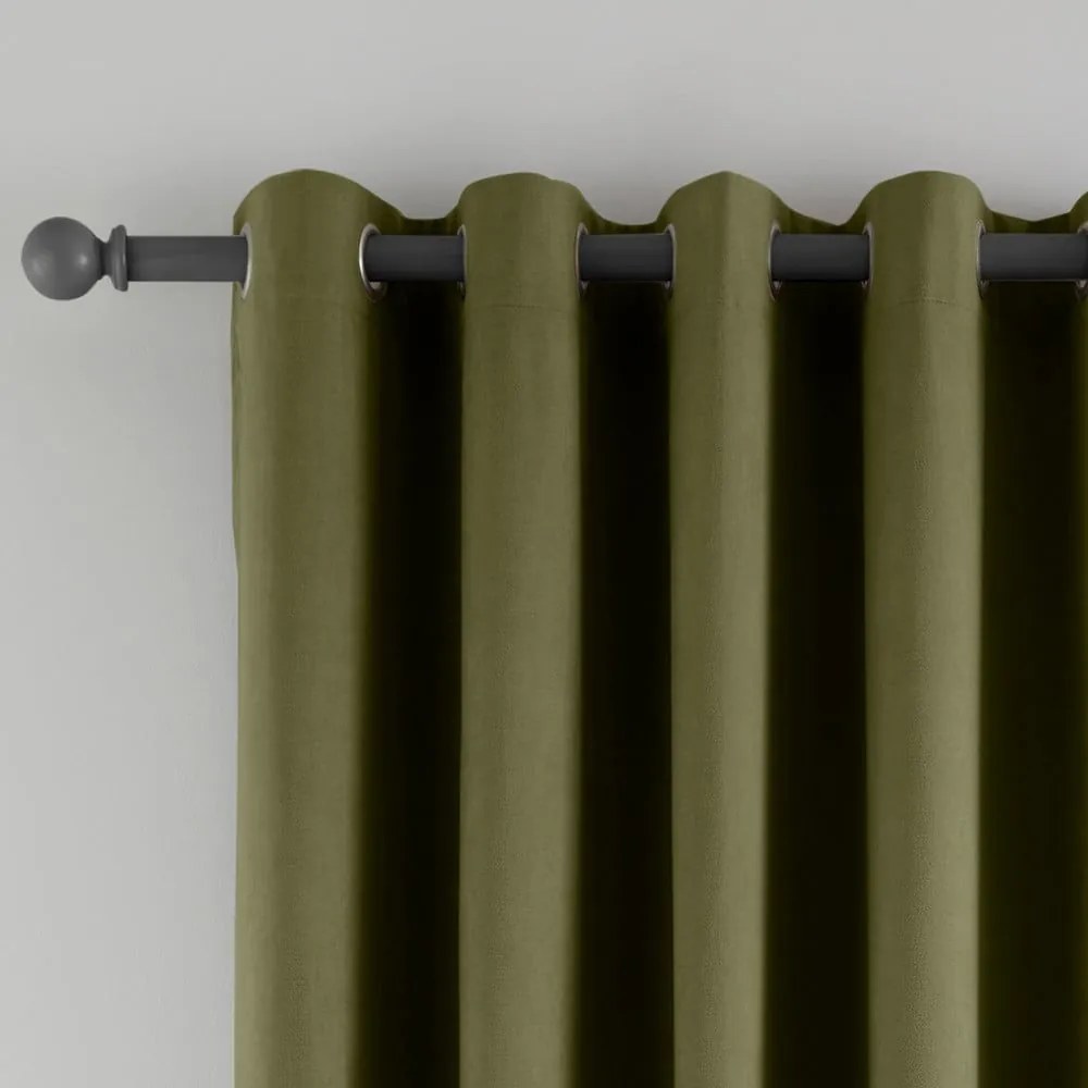 Draperie kaki blackout/termoizolantă 168x213 cm cu prindere la ușă Wilson – Catherine Lansfield