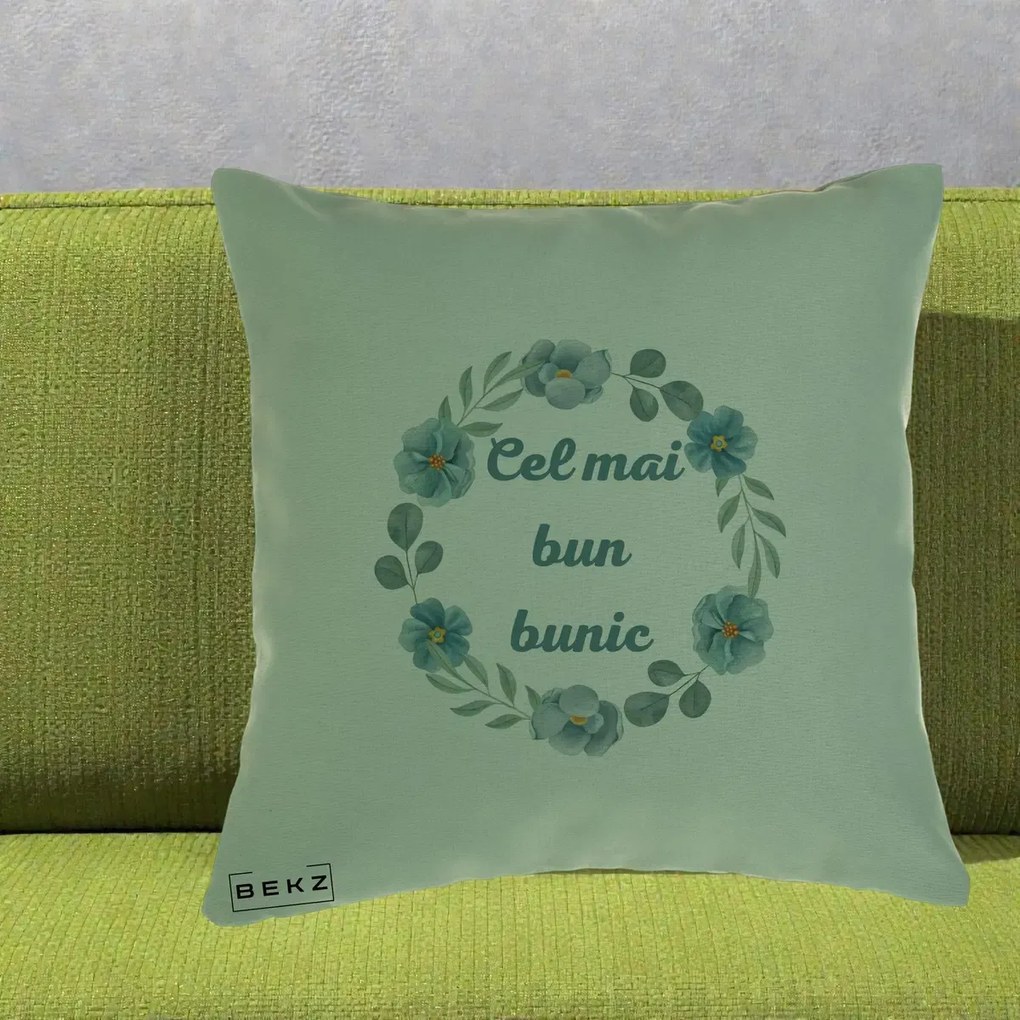 Cadou pentru Bunic - Perna Personalizata Cel Mai Bun Bunic Coronita Flori Albastre Teal, 40x40 cm, Verde, Husa Detasabila, Perna Inclusa, BEKZ®