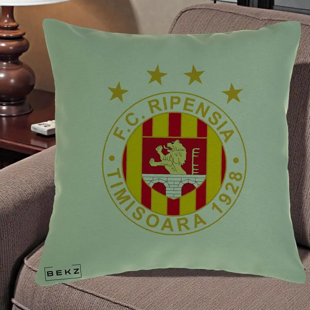Perna Personalizata FC Ripensia Timisoara 1928, 40x40 cm, Verde, Husa Detasabila, Perna Inclusa, BEKZ®