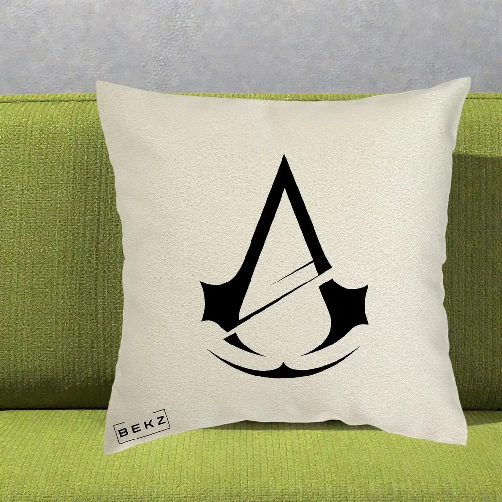 Perna Personalizata Assassin's Creed Minimalist, 40x40 cm, Ecru, Husa Detasabila, Perna Inclusa, BEKZ®