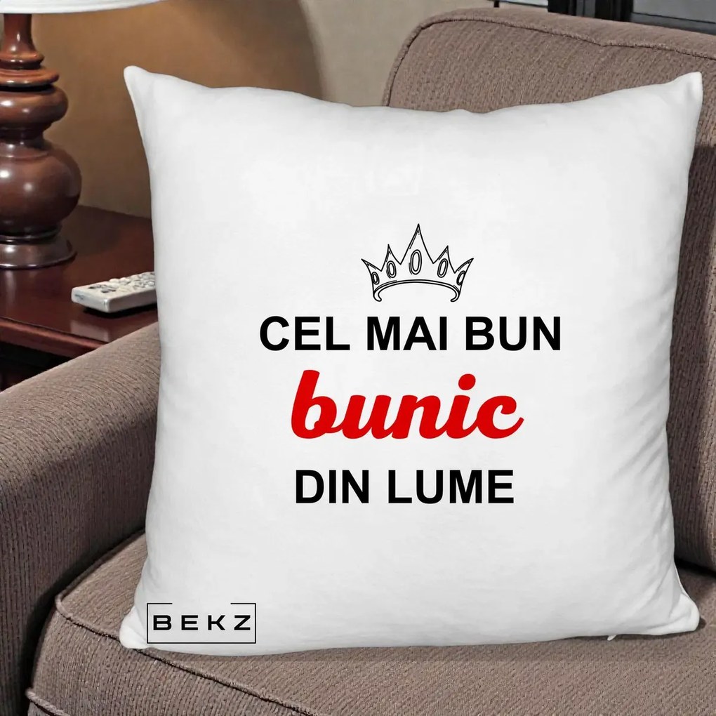 Cadou pentru Bunic - Perna Personalizata Cel Mai Bun Bunic Din Lume Coroana Rosu, 40x40 cm, Alb Pufos, Husa Detasabila, Perna Inclusa, BEKZ®