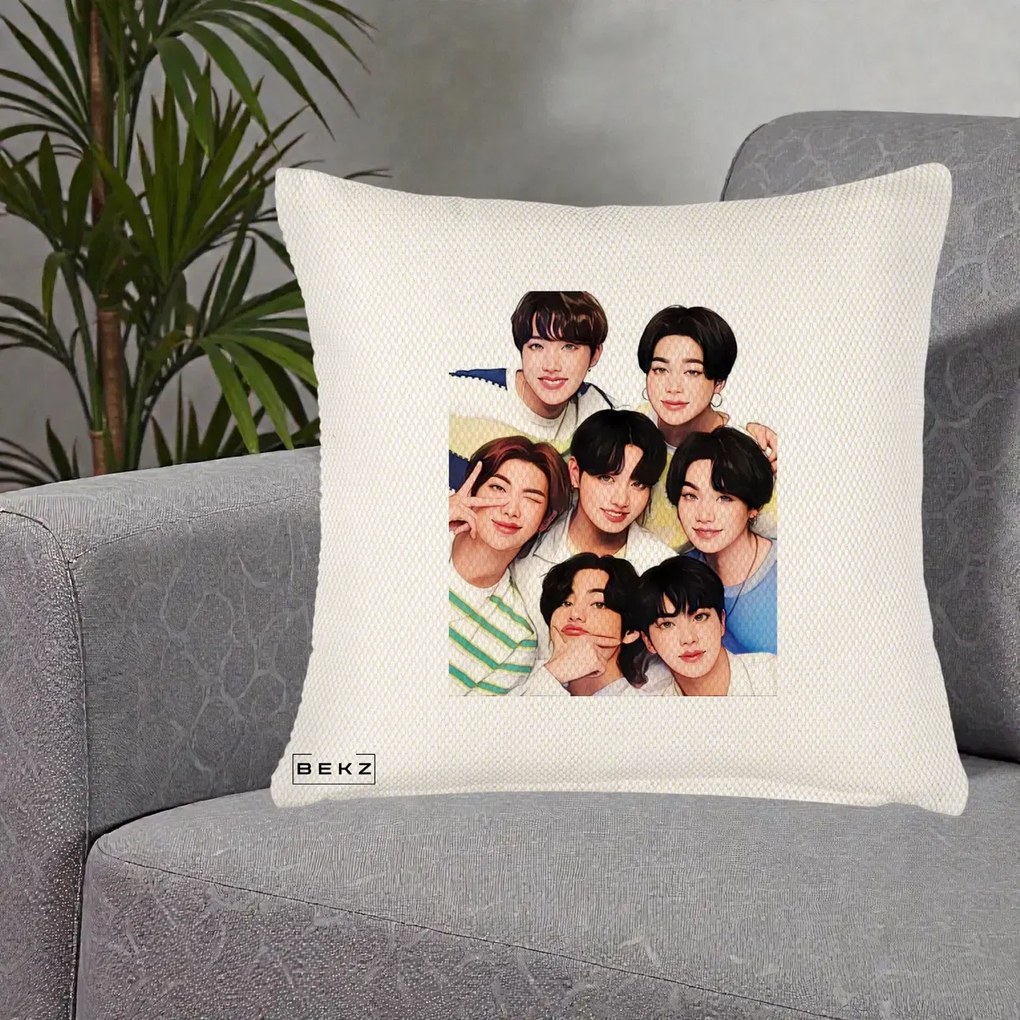 Perna Personalizata K-pop BTS Bangtan Boys Portret Grup Fanart, 40x40 cm, Crem Reliefat, Husa Detasabila, Perna Inclusa, BEKZ®