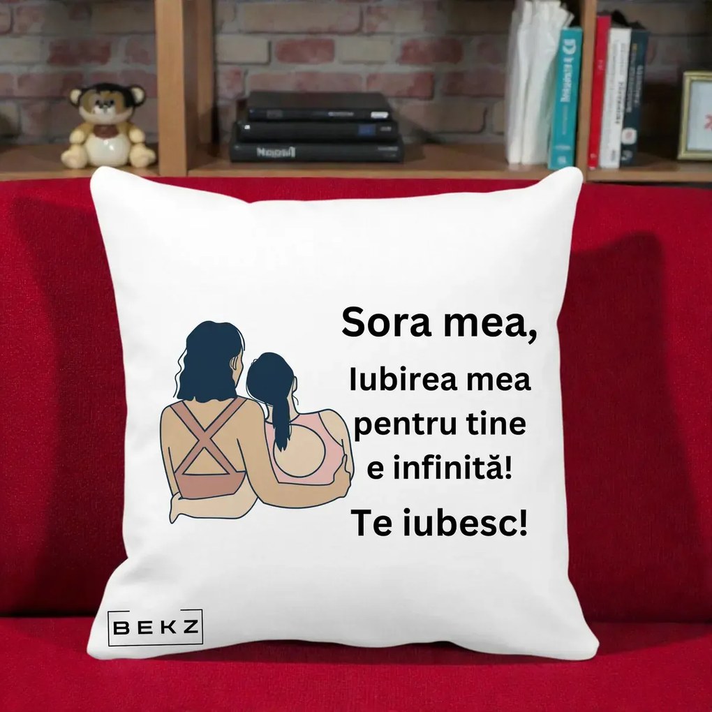 Cadou pentru Sora - Perna Personalizata Sora Mea Te Iubesc Doua Fete Fashioniste Line Art, 40x40 cm, Alba Mata, Husa Detasabila, Perna Inclusa, BEKZ®