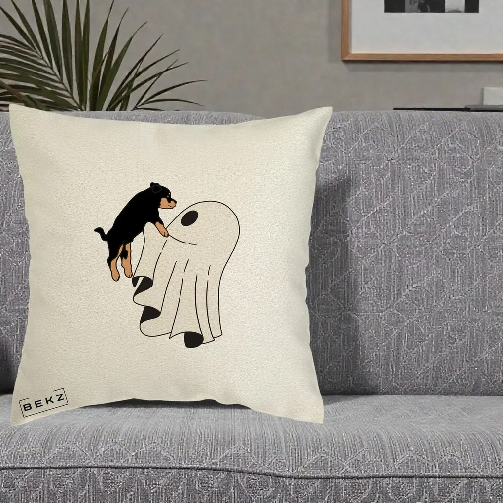 Perna Decorativa Caine Rottweiler Fantoma Halloween, 40x40 cm, Ecru, Husa Detasabila, Perna Inclusa, BEKZ®