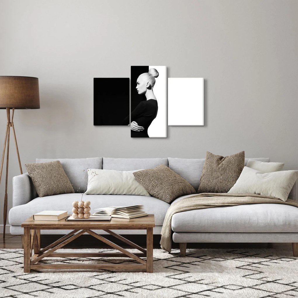 Tablou - O femeie à la yin și yang (90x60 cm)
