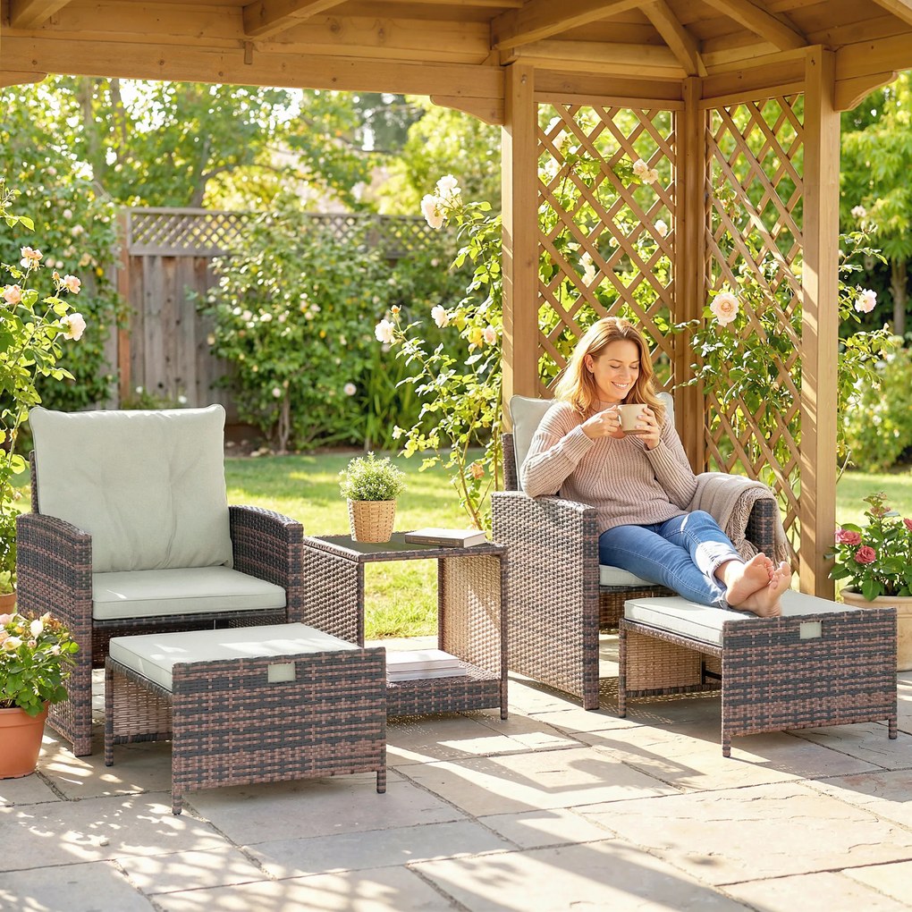 Outsunny Set de Mobilier de Grădină din Rattan 5 Piese, Set de Mobilier Exterior cu 2 Suporturi pentru Picioare, 2 Fotolii, Masă de Cafea cu 2 Niveluri, Perne, pentru Balcon, Terasă, Patio, Maro/Crem | Aosom Romania