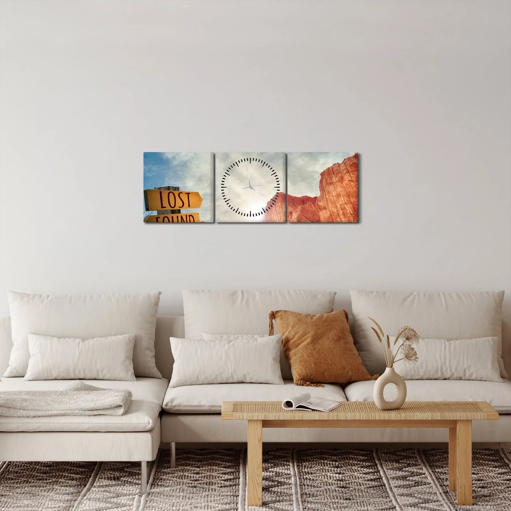 Tablou unui indicator cu inscripție (cu ceas) (90x30 cm)
